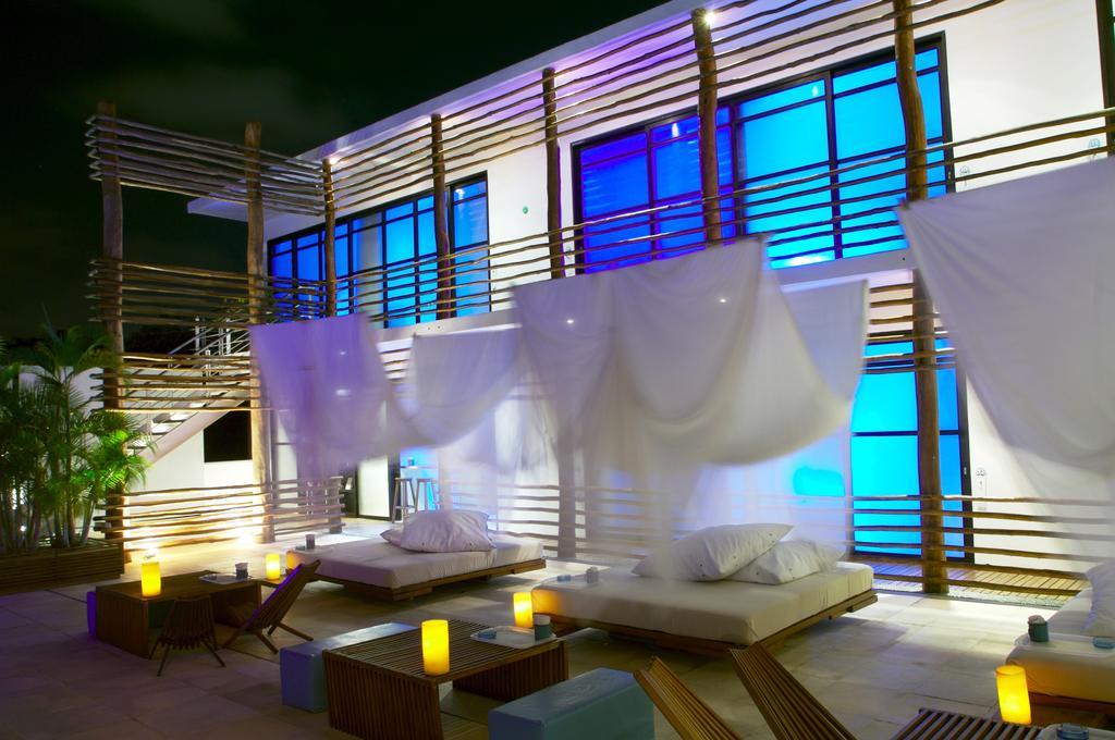 Deseo Hotell Playa del Carmen Exteriör bild